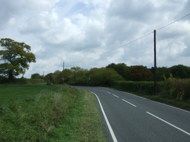 Bend in Maldon Road (B1026) towards Tolleshunt D'Arcy