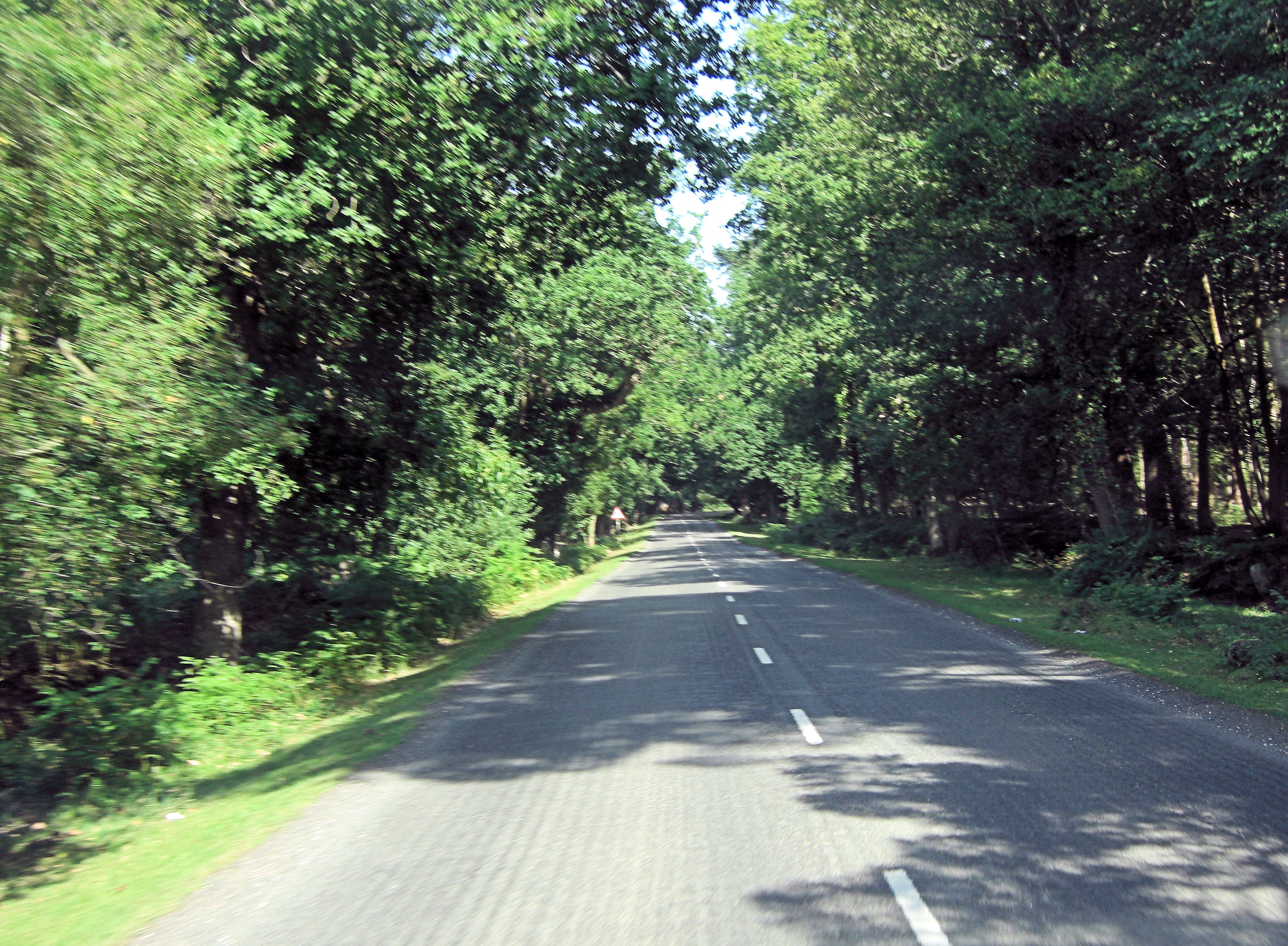 B3055 north of Lodge Heath