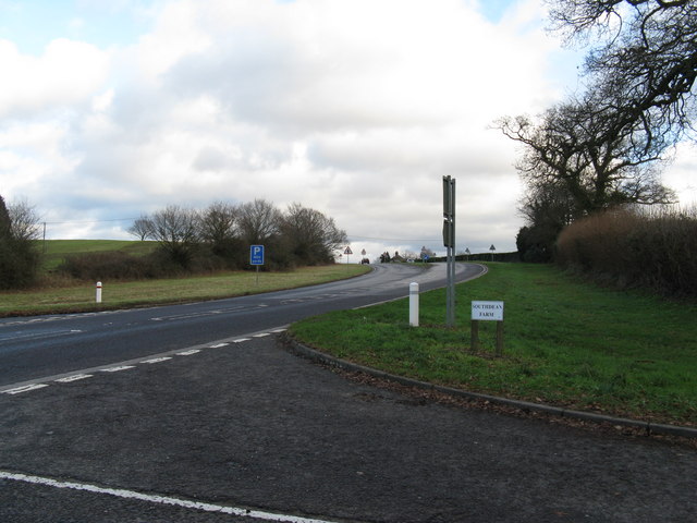 The A272 eastbound to Petworth