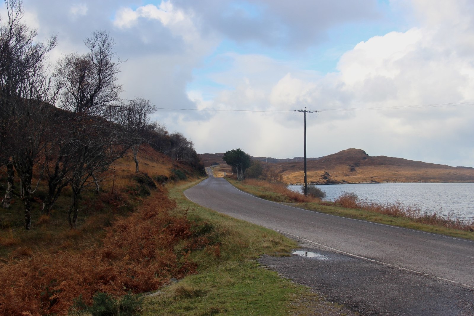 A894 passes Badnabay
