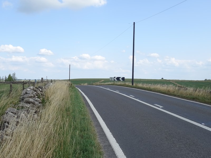 A5012 heading east towards Pikehall