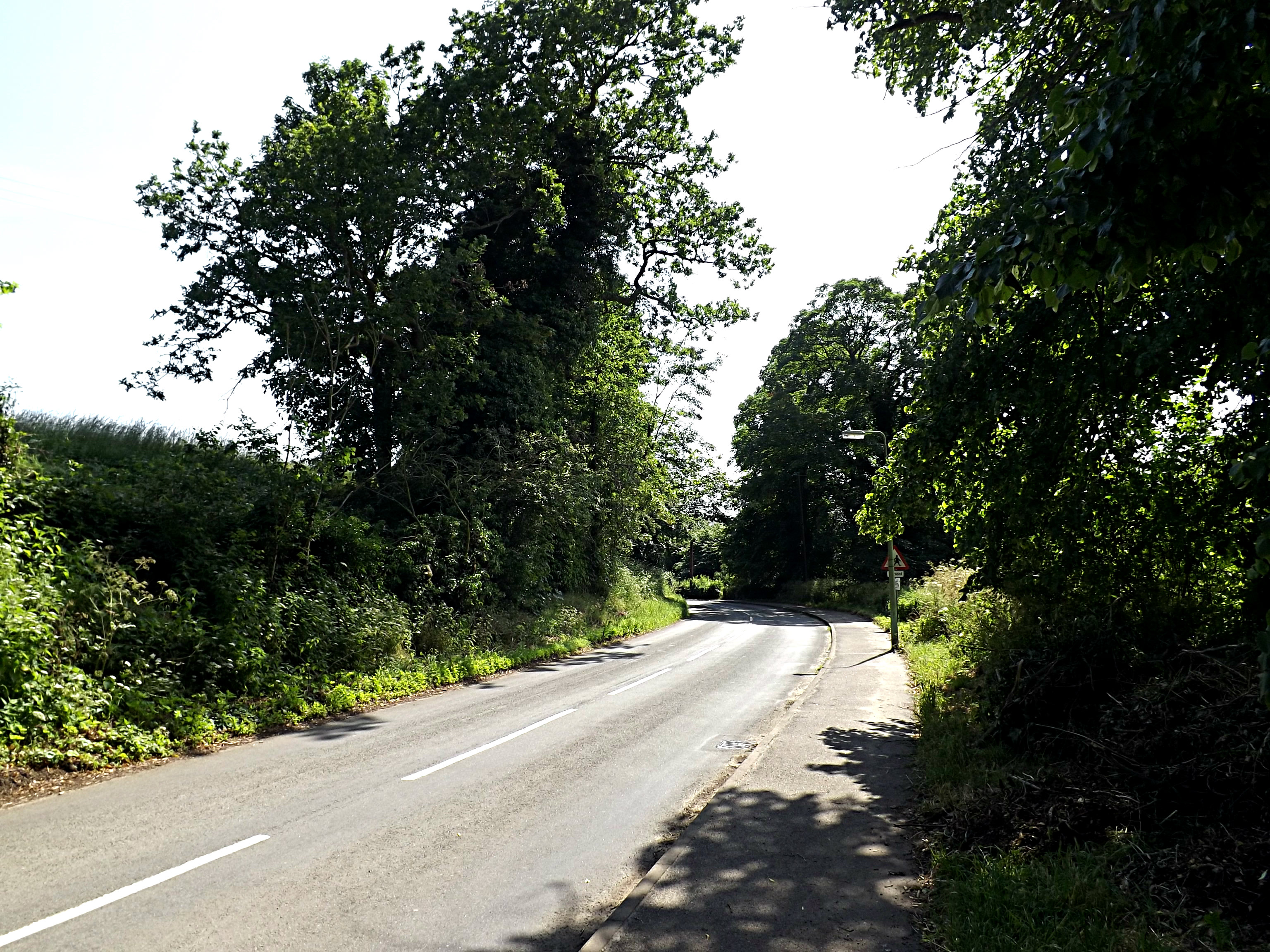 B1124 Beccles Road, Holton