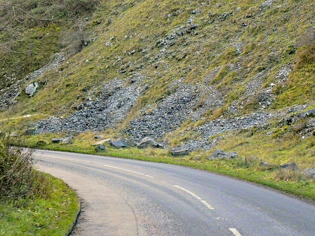 B3135 (Cliff Road) Approaching Cheddar Gorge