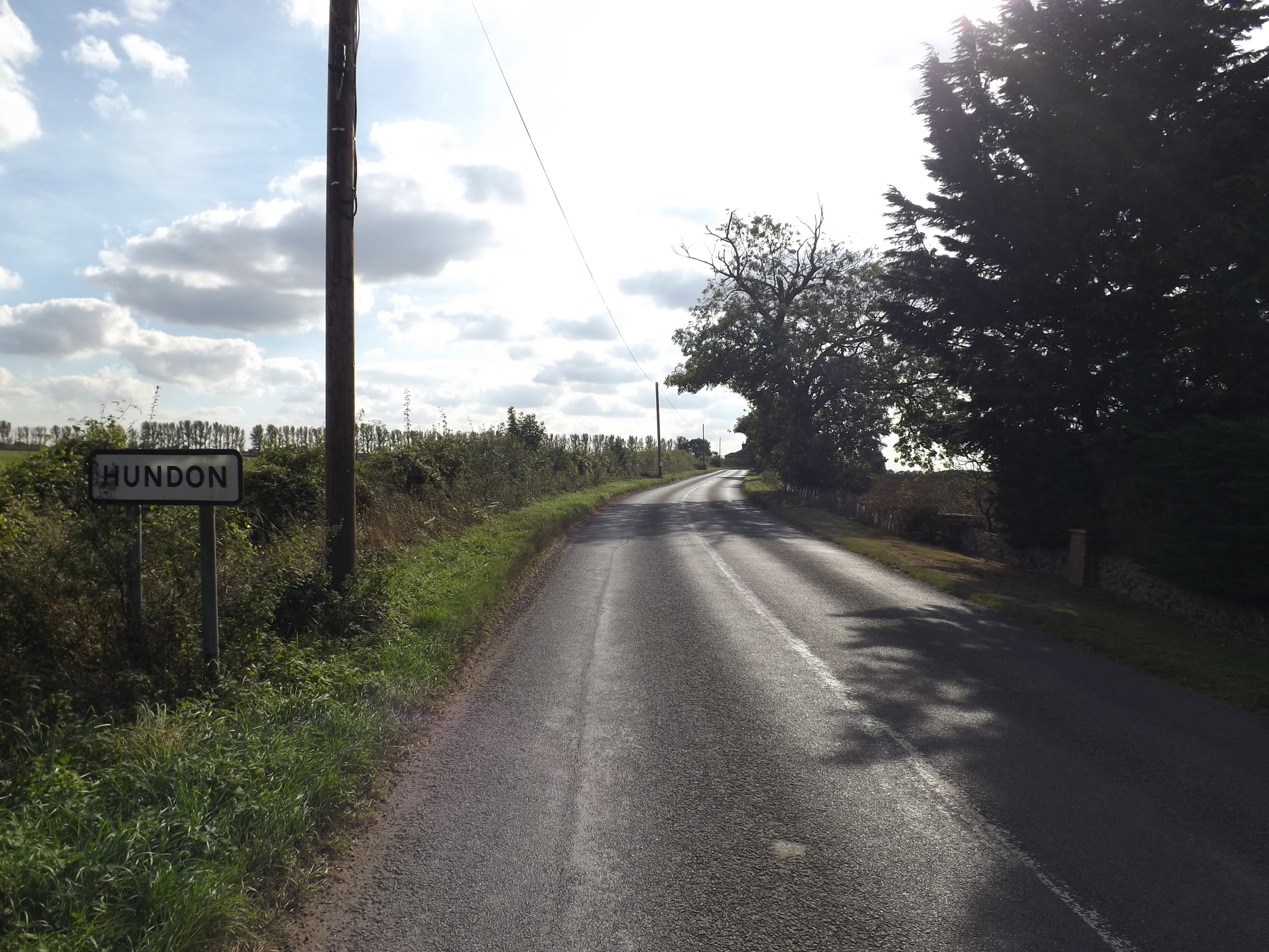Entering Hundon on the B1063 Stradisall Road